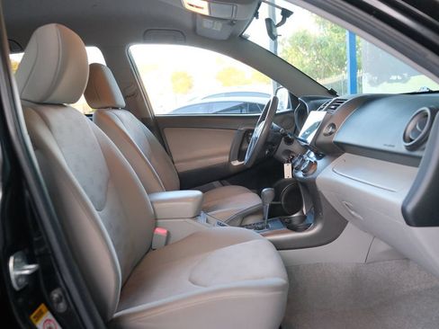 Used 2009 Toyota RAV4 2WD image 28