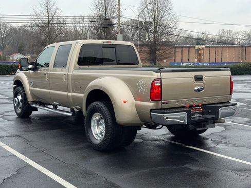 Used 2013 Ford F450 Lariat w/ Lariat Interior Pkg image 8