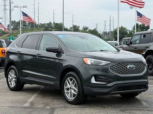 Certified 2023 Ford Edge SEL AWD/4WD image 30