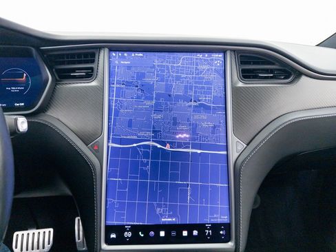 Used 2019 Tesla Model X Performance image 20