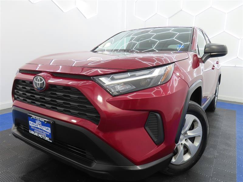 Used 2025 Toyota RAV4 LE FWD image 1