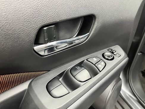 Used 2024 Nissan Kicks SR FWD image 16