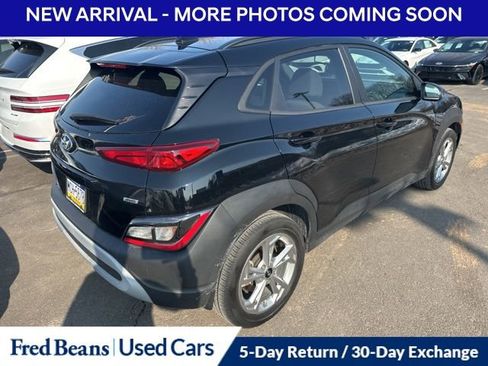 Used 2023 Hyundai Kona SEL image 12