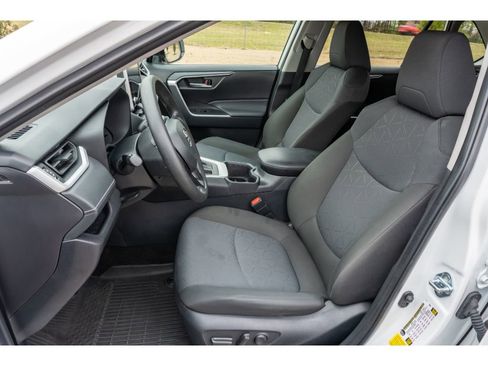 Certified 2025 Toyota RAV4 XLE image 11