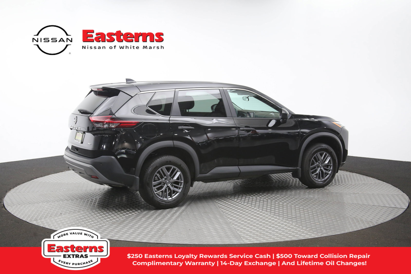 Used 2023 Nissan Rogue S AWD/4WD image 39