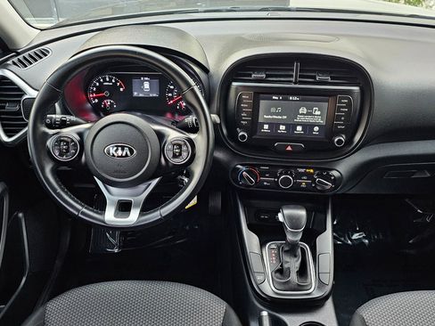 Used 2021 Kia Soul X-Line image 23