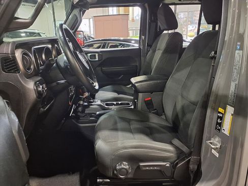 Certified 2021 Jeep Wrangler Sport image 19