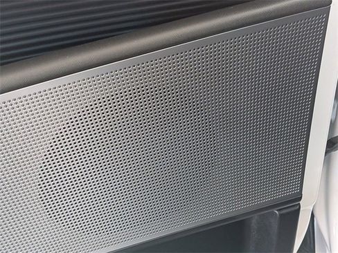 Used 2025 Hyundai Ioniq 6 SEL image 10