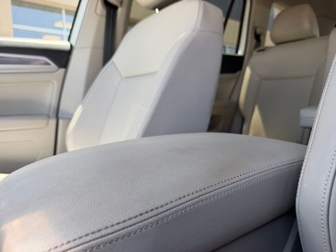 Used 2018 Volkswagen Atlas SE FWD image 15