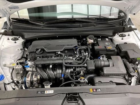 New 2026 Hyundai Elantra SEL Sport Premium image 13