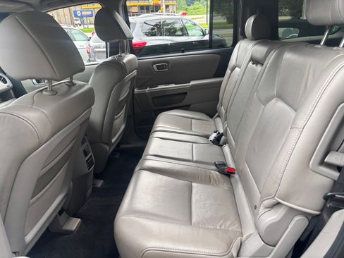 Used 2011 Honda Pilot Touring image 13