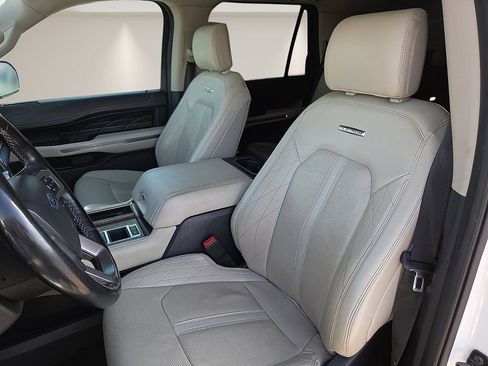 Used 2020 Ford Expedition Platinum RWD image 15