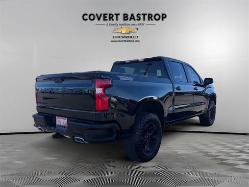 Used 2021 Chevrolet Silverado 1500 LT Trail Boss w/ Bed Protection Package image 4