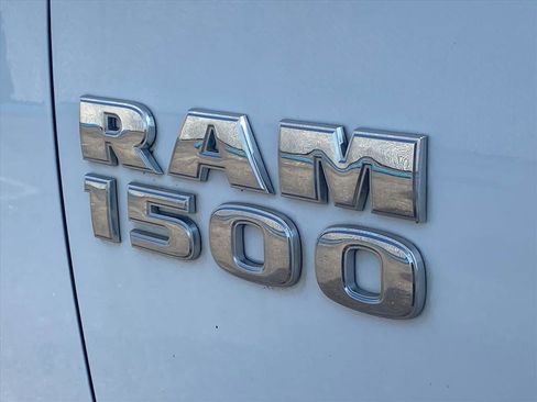 Used 2018 RAM 1500 Classic SLT image 20
