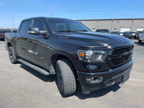 Used 2019 RAM 1500 Big Horn AWD/4WD image 2