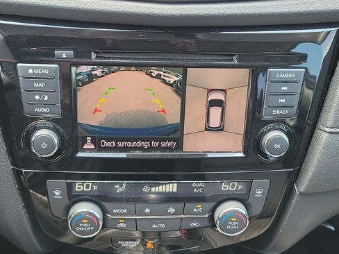 Certified 2020 Nissan Rogue SV w/ Sun & Sound Touring Package FWD image 27