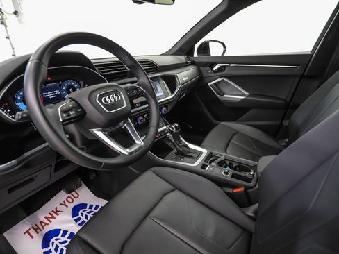 Used 2022 Audi Q3 2.0T Premium Plus AWD/4WD image 10