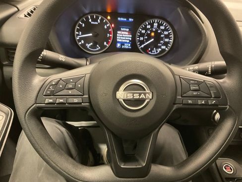 Used 2024 Nissan Sentra S image 4