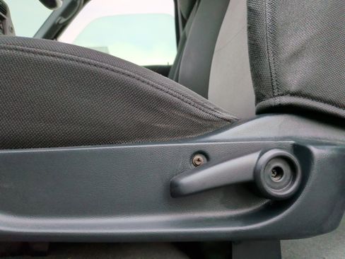 Used 2010 Ford Ranger XLT image 21