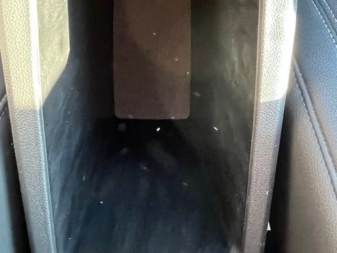 Used 2025 Chevrolet Trax LT image 21