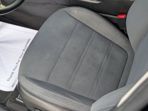 Used 2019 Kia Sorento S image 28