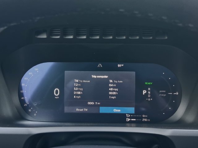 New 2026 Volvo XC90 T8 Plus w/ Protection Package Premier AWD/4WD image 7