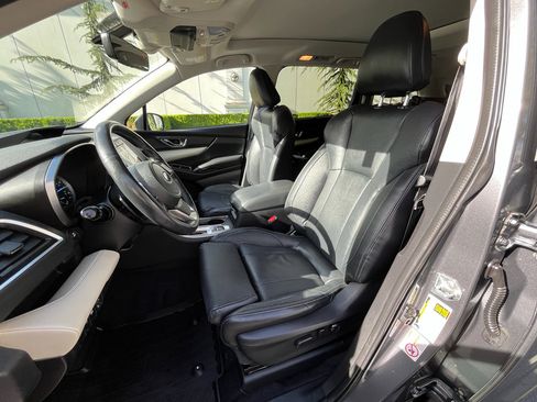 Used 2020 Subaru Ascent Limited w/ Technology Package AWD/4WD image 17