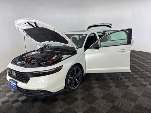 Certified 2024 Honda Accord Sport image 12
