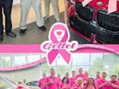 Used 2023 Subaru Crosstrek 2.0i Premium image 5