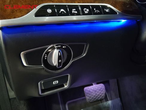 Used 2016 Mercedes-Benz Maybach S 600 image 16