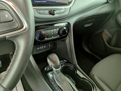 Certified 2023 Buick Encore GX Preferred w/ Cold Weather Comfort Package AWD/4WD image 26