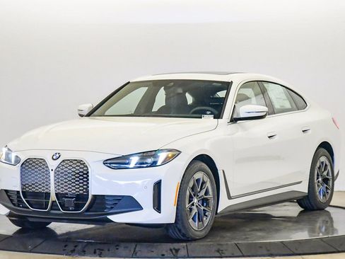 New 2026 BMW i4 eDrive40 w/ Parking Assistance Package image 1