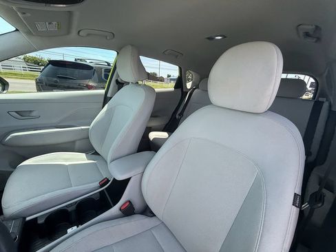 Used 2024 Hyundai Kona SEL w/ Convenience Package AWD/4WD image 13