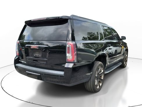 Used 2019 GMC Yukon XL SLT RWD image 5