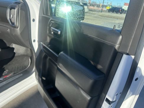 Used 2021 Chevrolet Silverado 1500 LTZ image 28