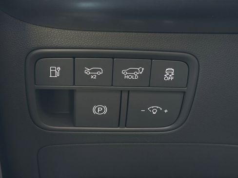 New 2026 Hyundai Ioniq 9 Limited image 18