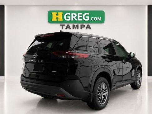 Used 2023 Nissan Rogue S AWD/4WD image 6