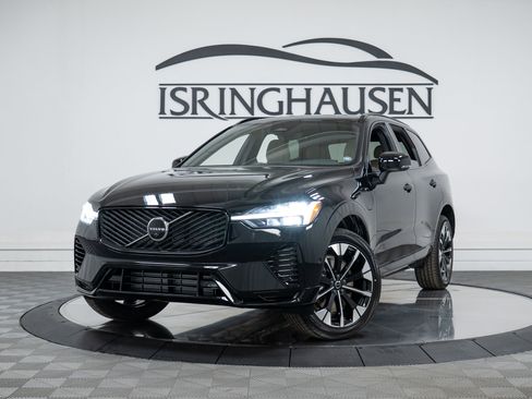 New 2026 Volvo XC60 T8 Plus w/ Protection Package Premier image 26