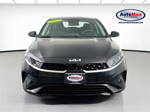 Used 2023 Kia Forte LXS image 6