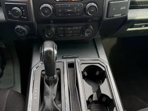 Used 2020 Ford F150 XLT w/ Equipment Group 302A Luxury AWD/4WD image 17