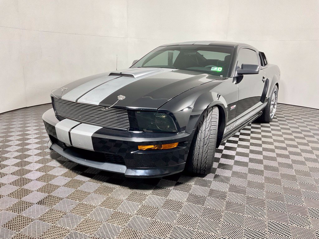 Used 2007 Ford Mustang GT Premium RWD image 2