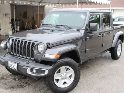 Used 2023 Jeep Gladiator Sport