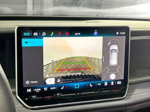 New 2026 Volkswagen Tiguan SE R-Line image 16