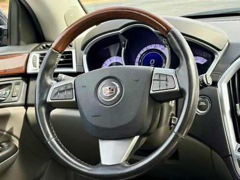 Used 2012 Cadillac SRX Luxury image 20