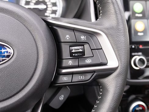 Used 2022 Subaru Forester Touring w/ Popular Package #3 image 9