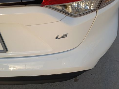 Used 2024 Toyota Corolla LE image 11