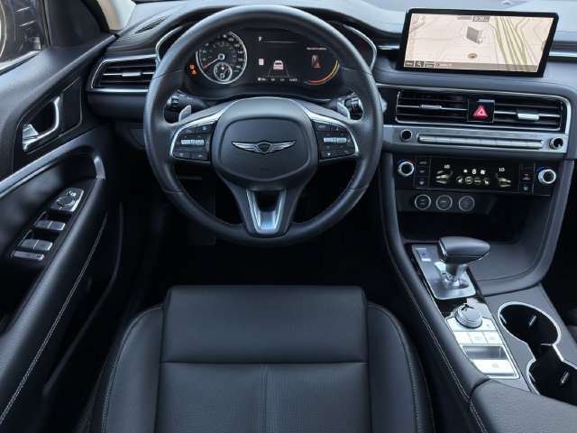 Used 2026 Genesis G70 2.5T RWD image 11
