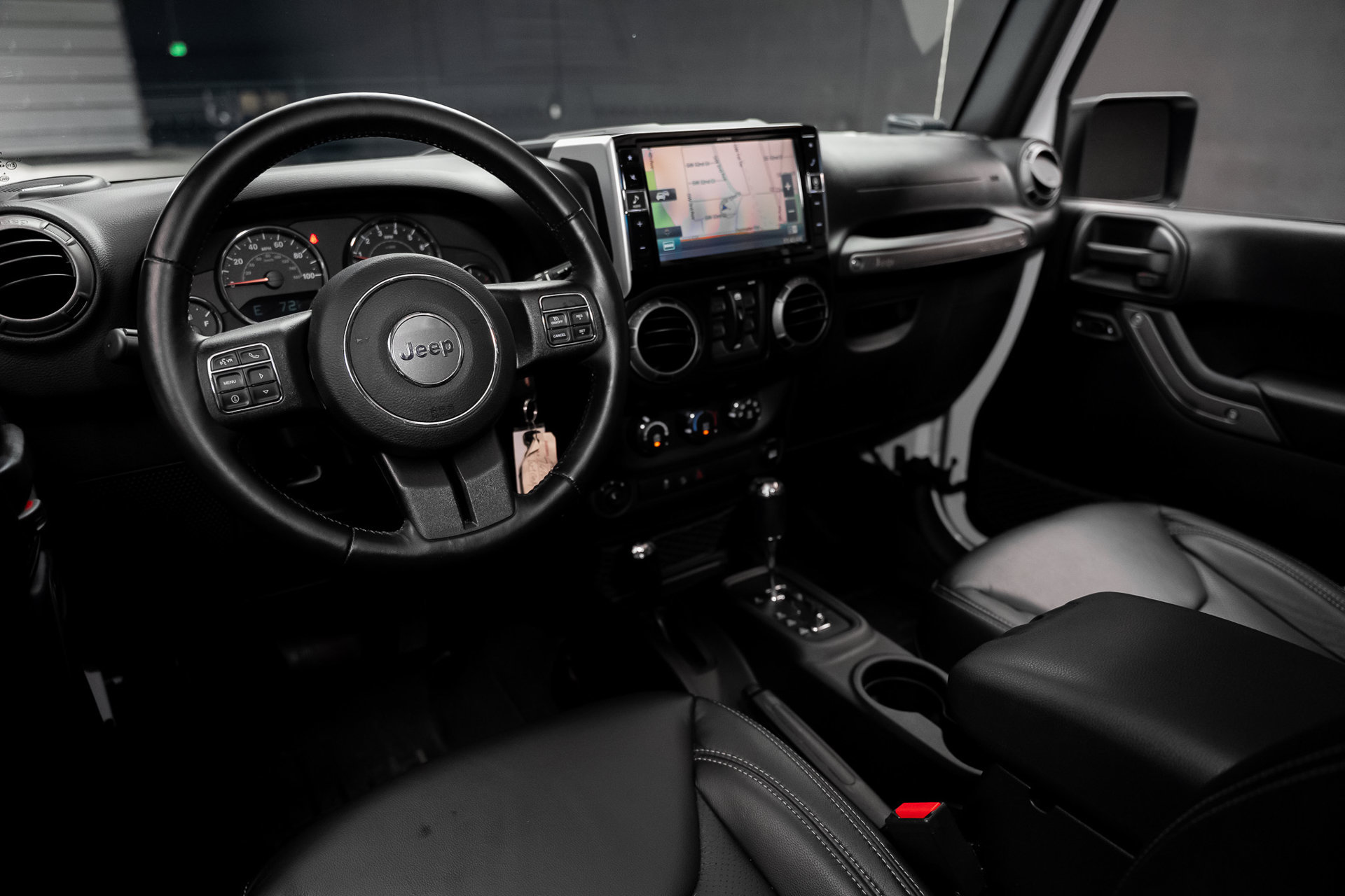 Used 2017 Jeep Wrangler Unlimited Sport w/ Quick Order Package 24S AWD/4WD image 2