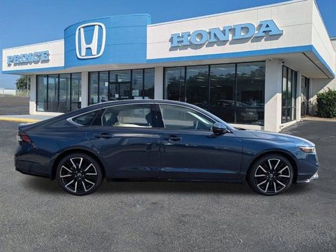 New 2026 Honda Accord Touring image 3