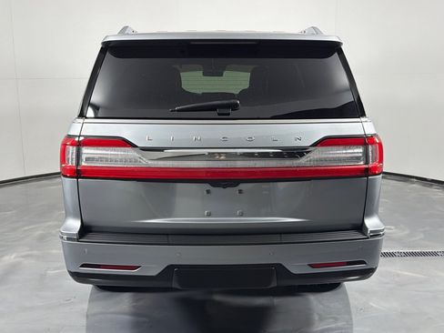 Used 2020 Lincoln Navigator Reserve w/ Luxury Package AWD/4WD image 6